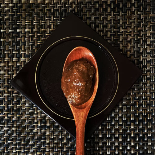 「濱の恵み　ジャンボにんにく　たまねぎ味噌だれ」中身写真